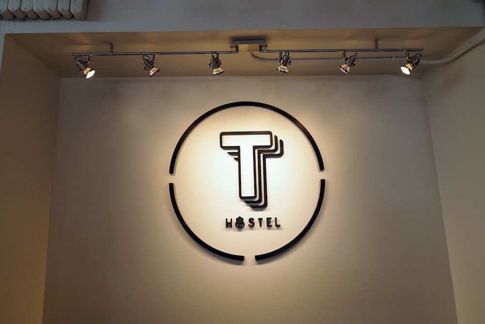 T Hostel at Victory Monument 5/46