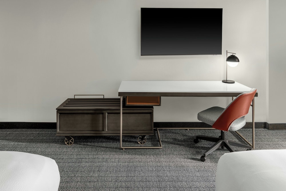 Courtyard By Marriott Sherman 34/45