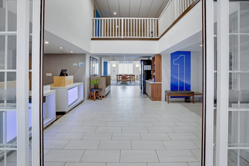 lobby