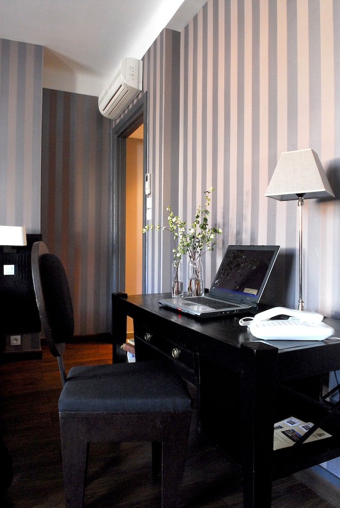 Qualys-Hotel Auberge du Forgeron 45/64