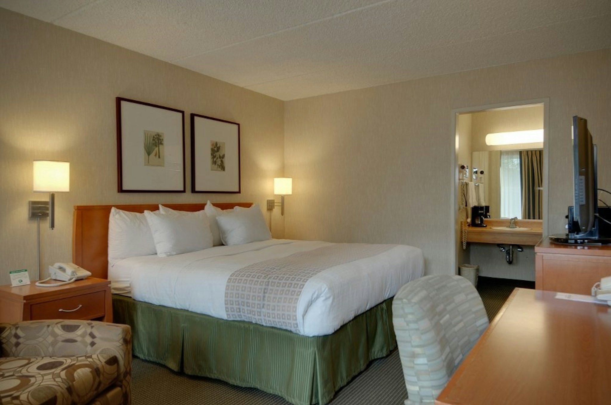 Vagabond Inn Executive Sacramento Old Town 10/20