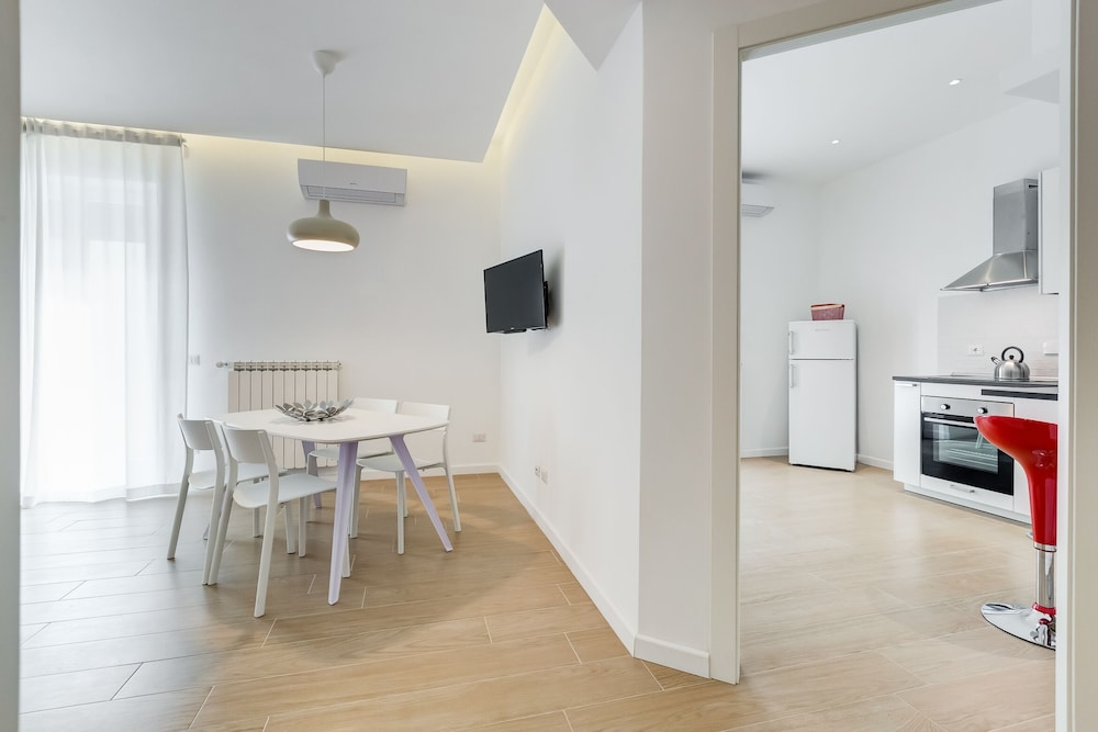 Lovely 3 rooms apartment close Trastevere Station 14/25