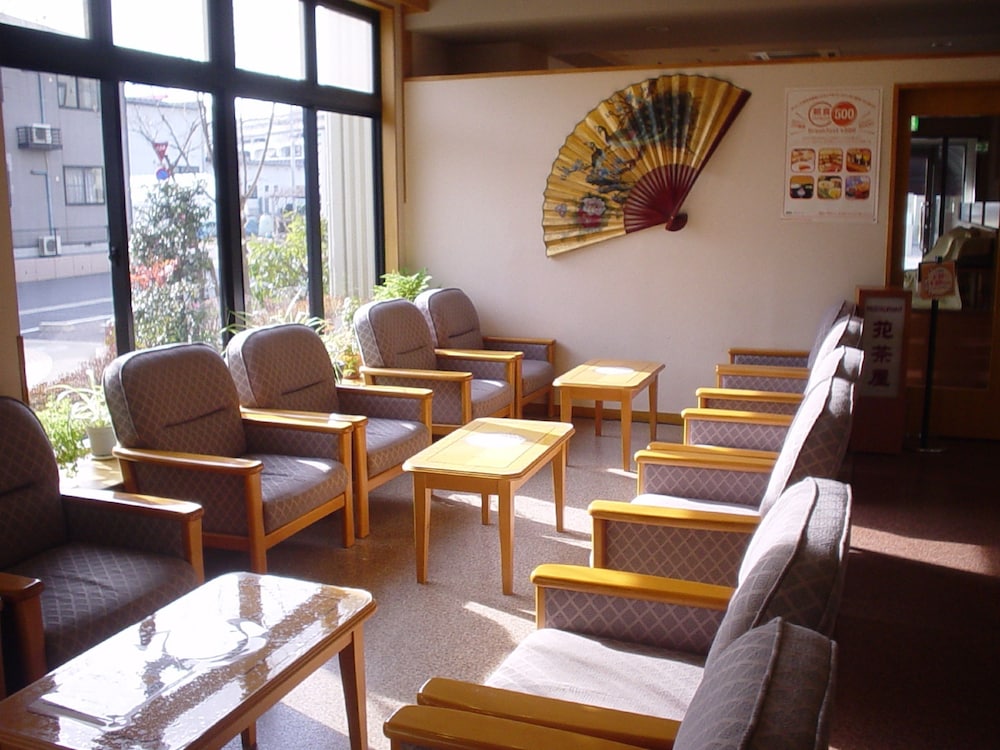 Hotel Route Inn Shin Shirakawa Ekihigashi 32/40