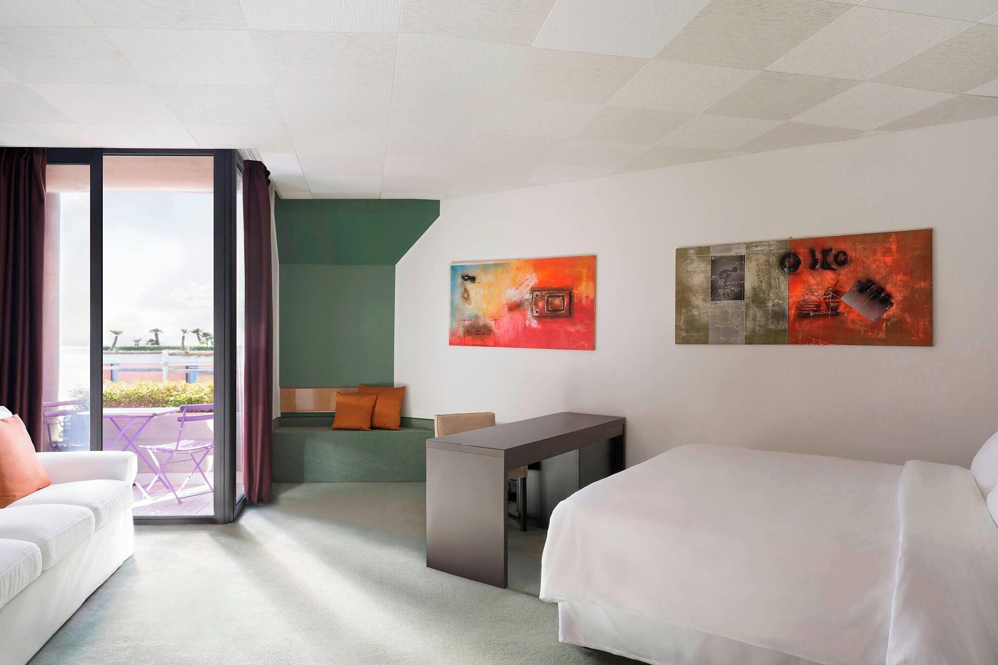 غرفة ديلوكس بسرير كينج، Four Points By Sheraton Catania Hotel And Conference Center 2/8