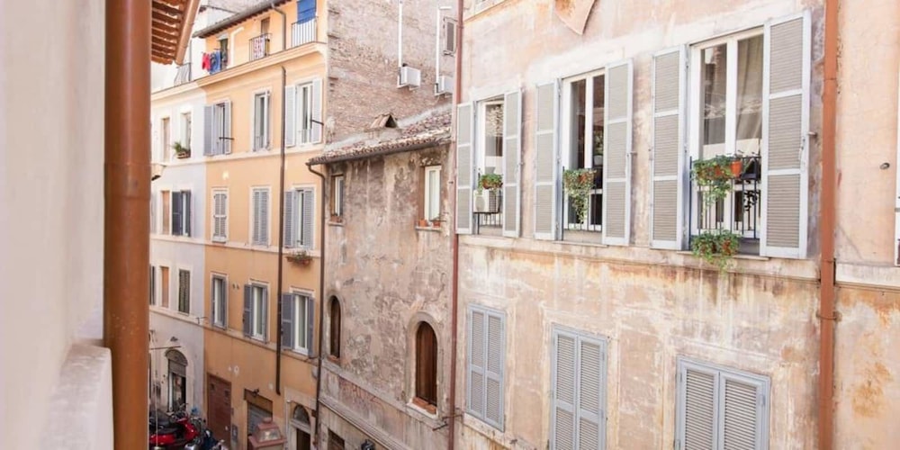 Cappellari 2 Campo de Fiori 3/48