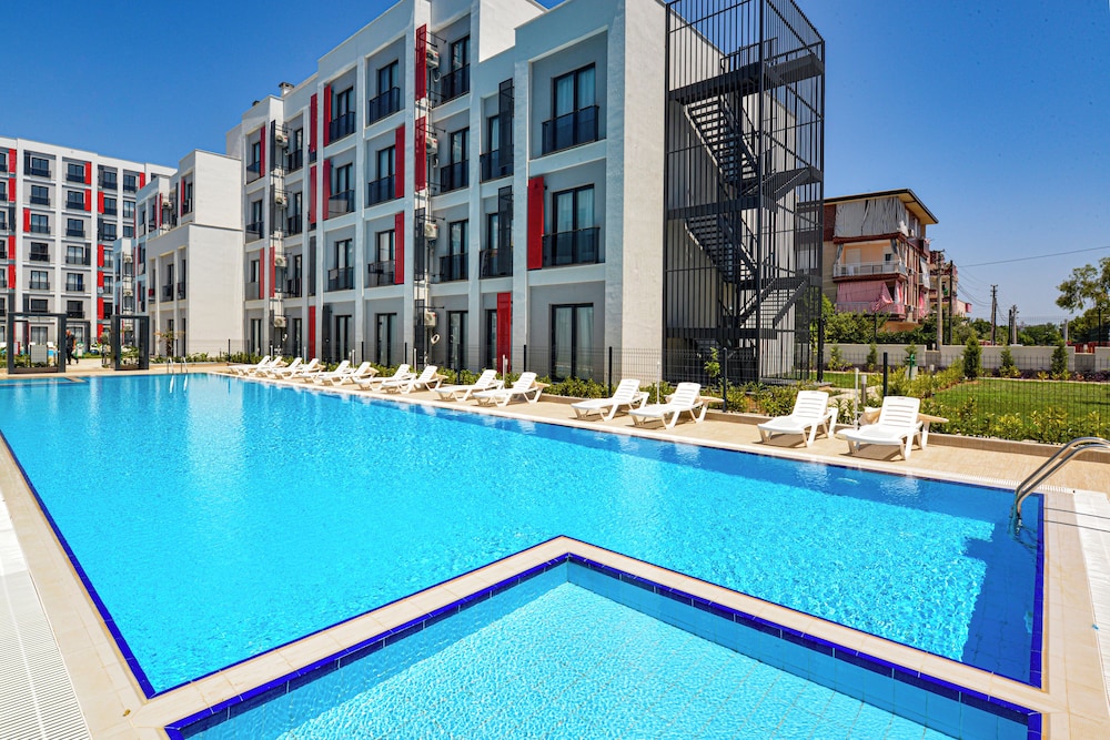 C Suites Antalia 5/50