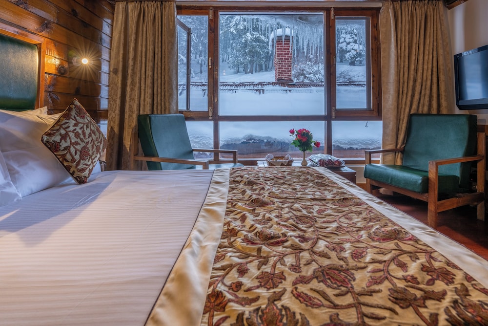 HEEVAN HOTEL 20/50