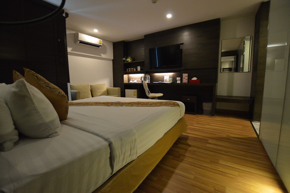 I Residence Hotel Silom 34/67