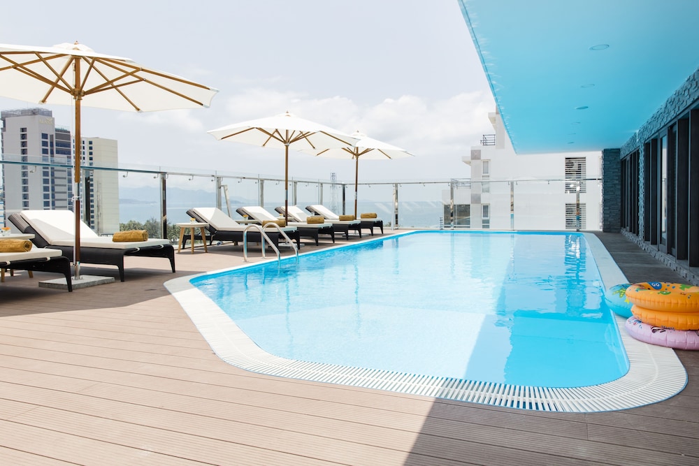 Stella Maris Nha Trang Hotel 67/82