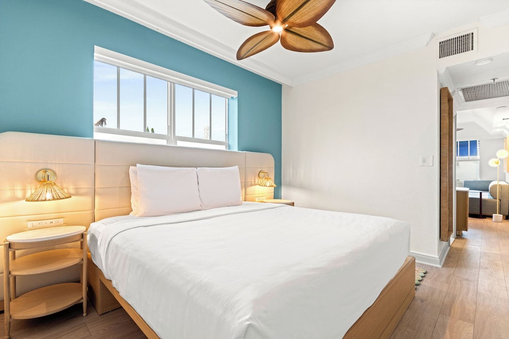 Corendon South Beach Miami 18/61