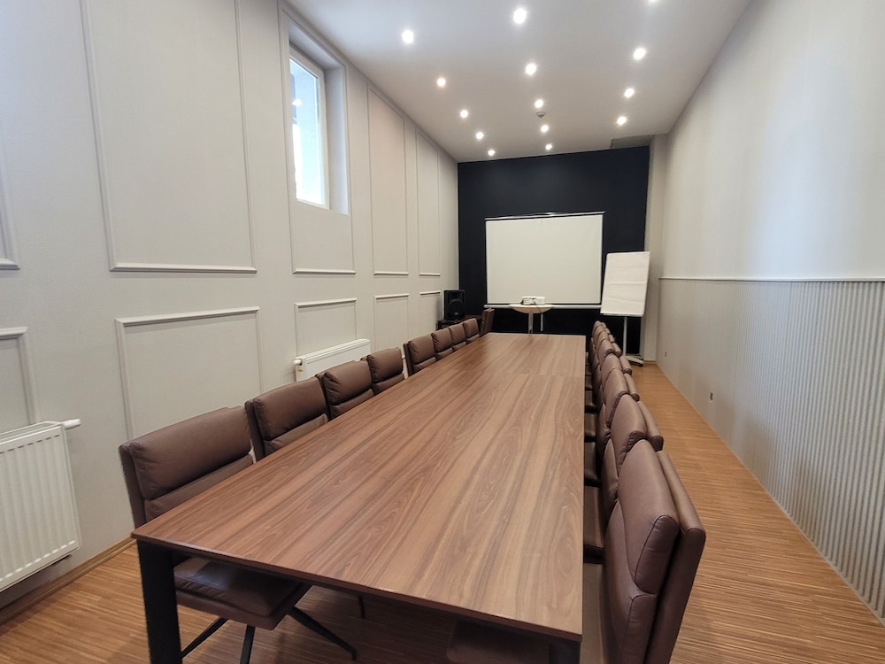 Boutique Hotel's III Pitsudskiego 53/62