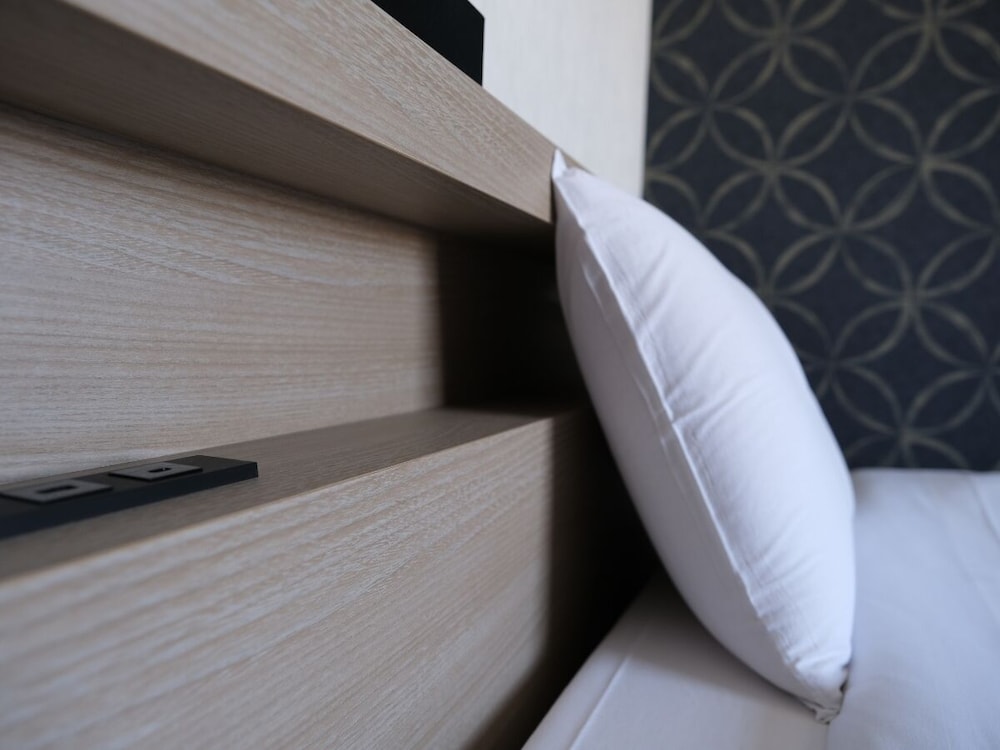 Swanky Hotel Otomo 19/36