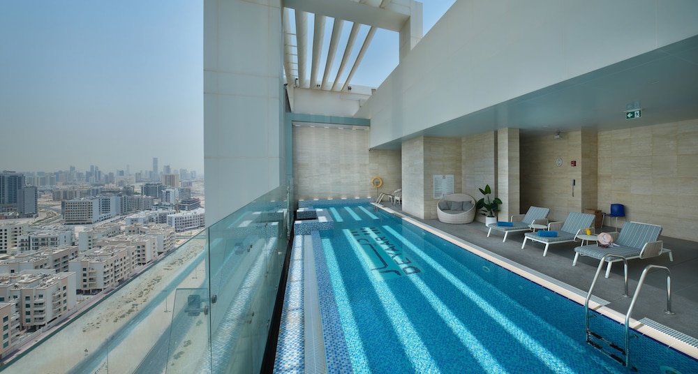 Millennium Executive Apartments Mont Rose 23/66