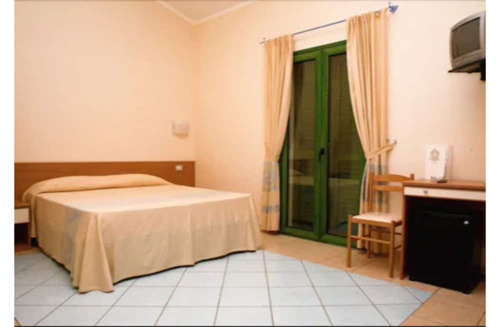 Hotel Baia Marina 5/24