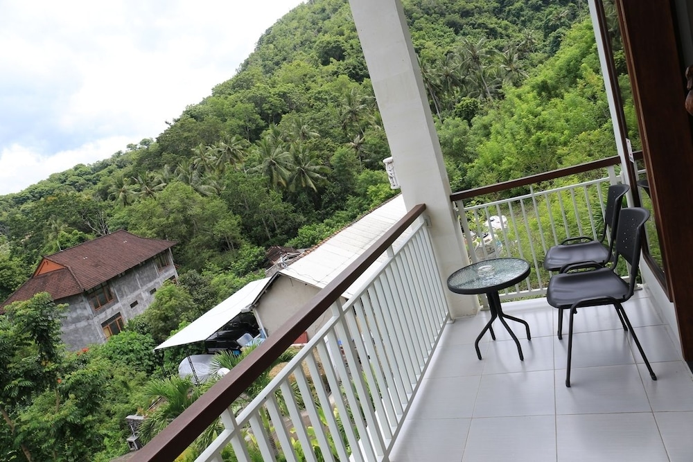 Dewivilla Hotel 42/50