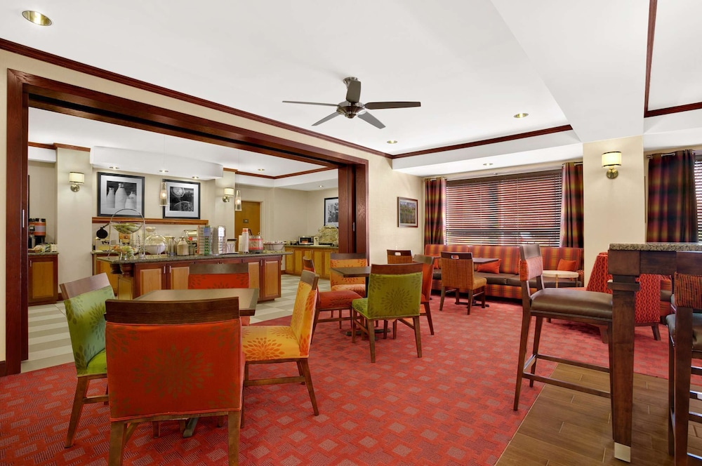 Hampton Inn Athens, OH 29/39