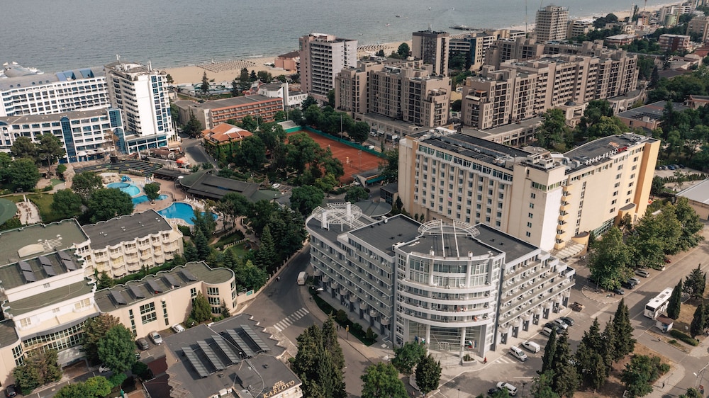 Hotel Perla 4/44