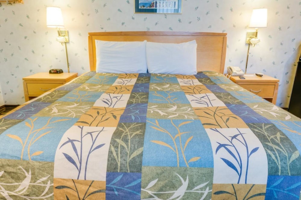 Francisco Bay Inn 26/42