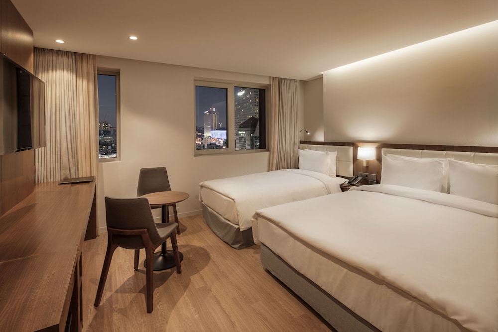 HOTEL URI& 16/60