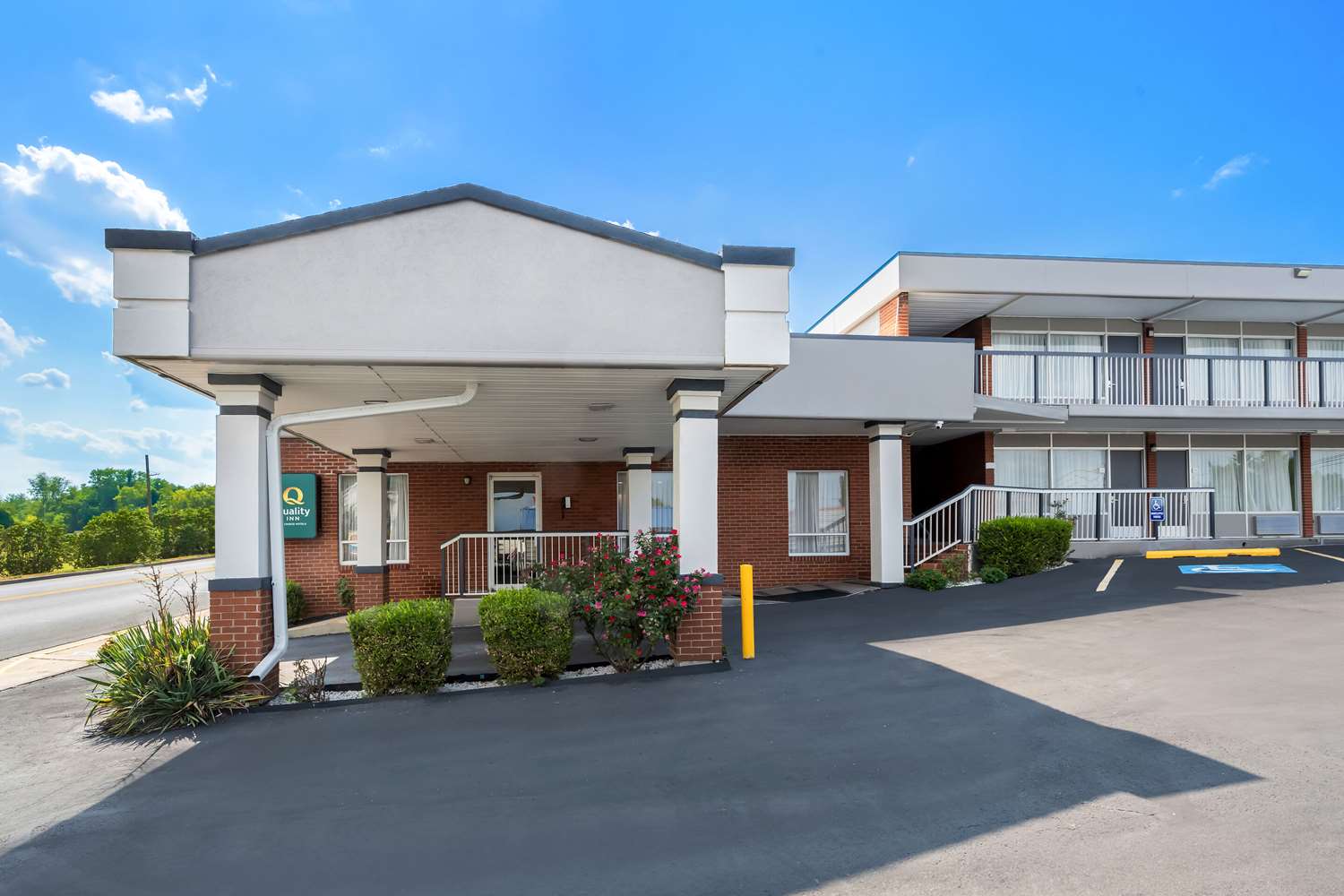 Quality Inn Luray VA 24/27