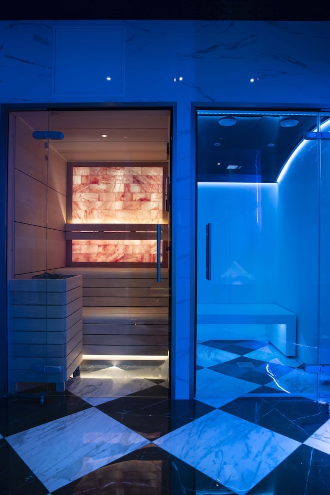 Hotel and Spa Saint Jacques 42/69