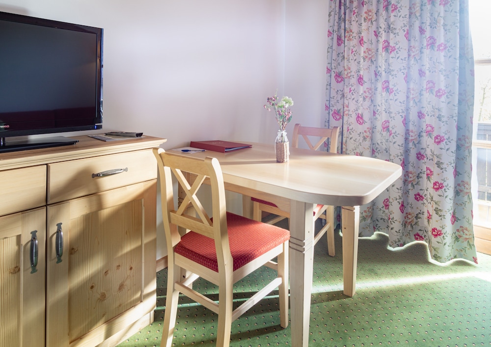 Glasl's Landhotel 36/50