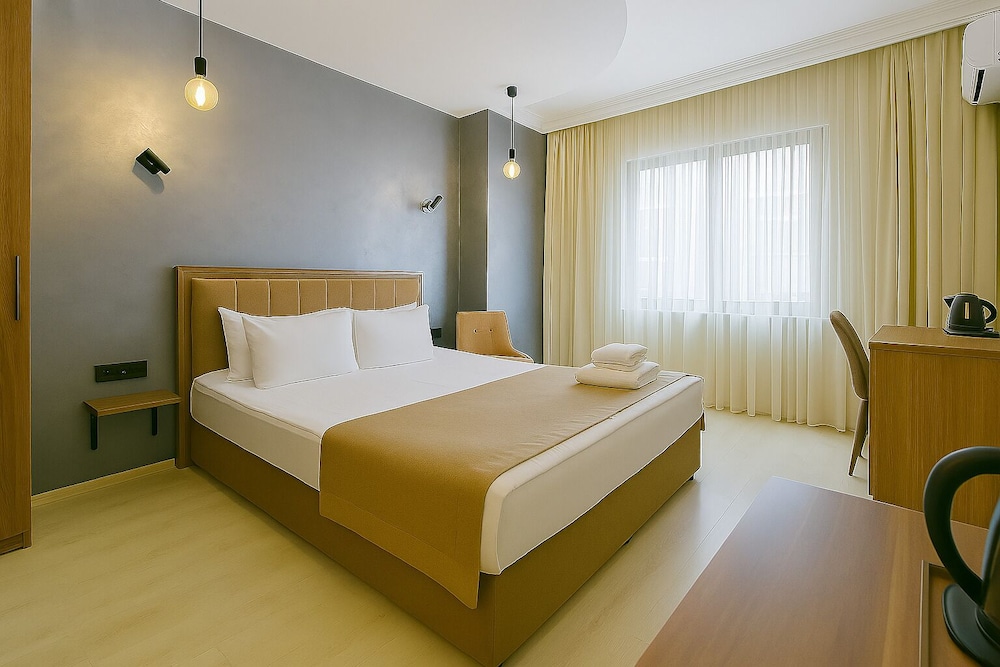 ECONOMY, DOUBLE BED