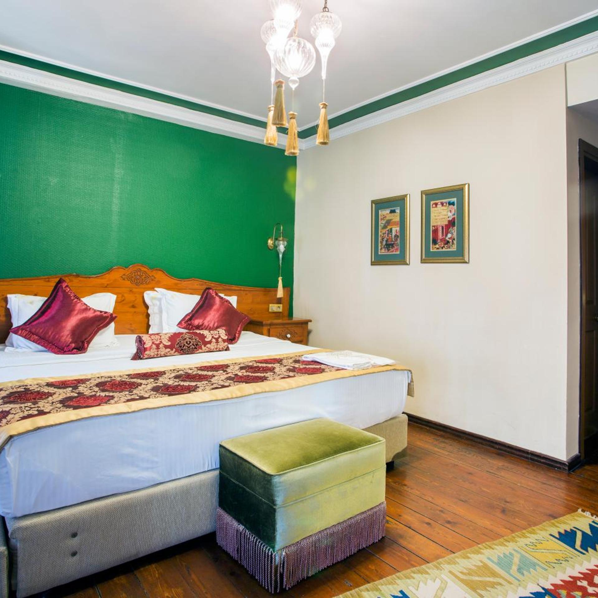 Superior, King Bed, Sea View, Garden House Istanbul 6/10