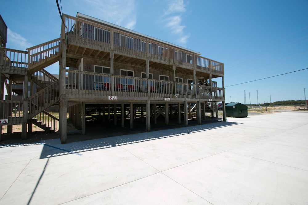 Outer Banks Motel 3/50