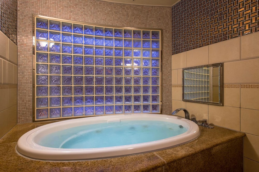 Hotel Dior 7 53/67