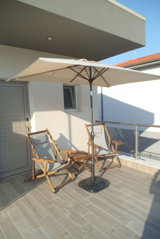 Finikas Garden Beach Resort Nikiti 20/50