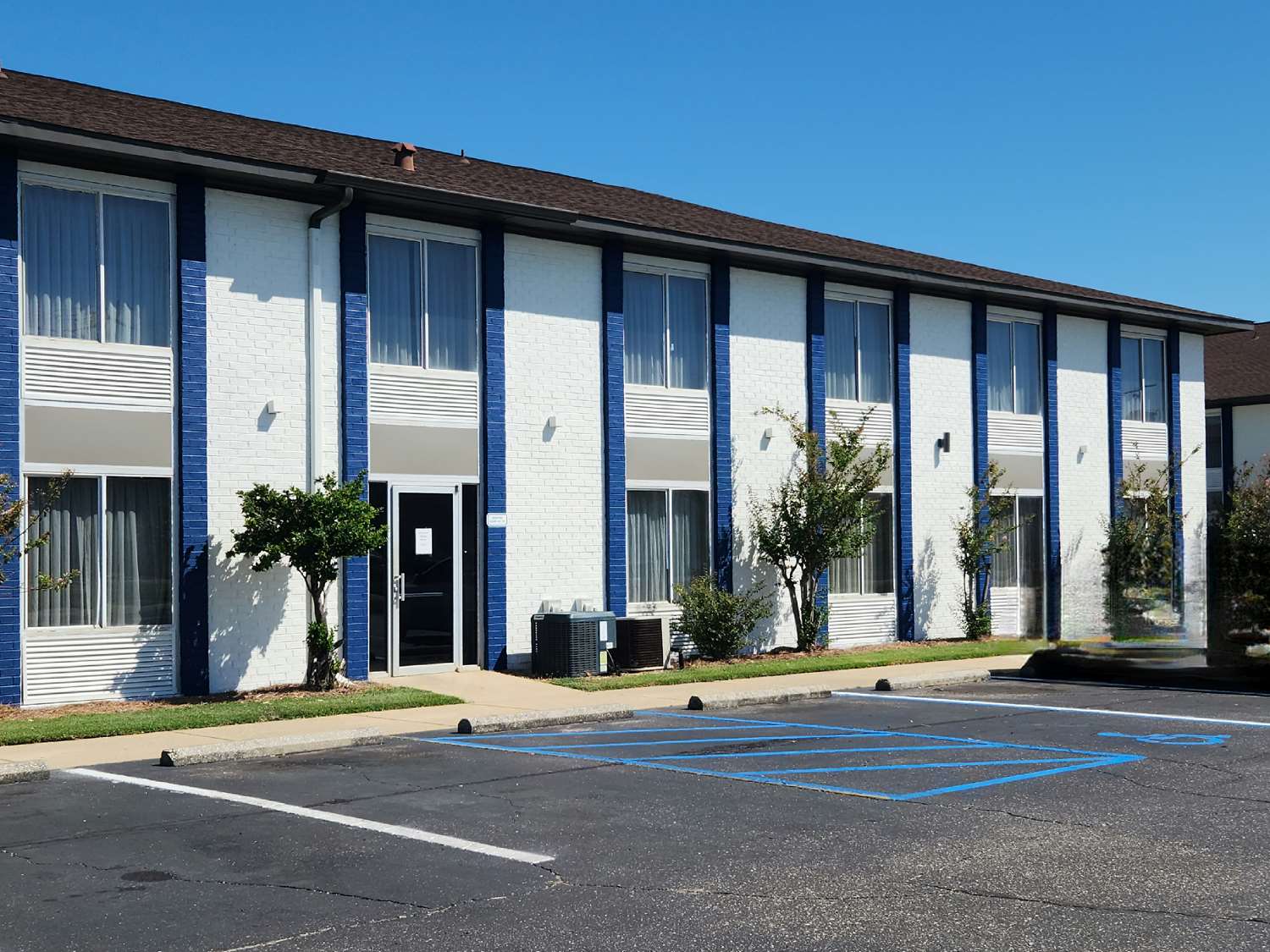 Americas Best Value Inn & Suites- Foley / Gulf Shores 27/35