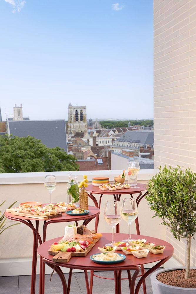 OKKO Hotels Troyes Centre 50/64