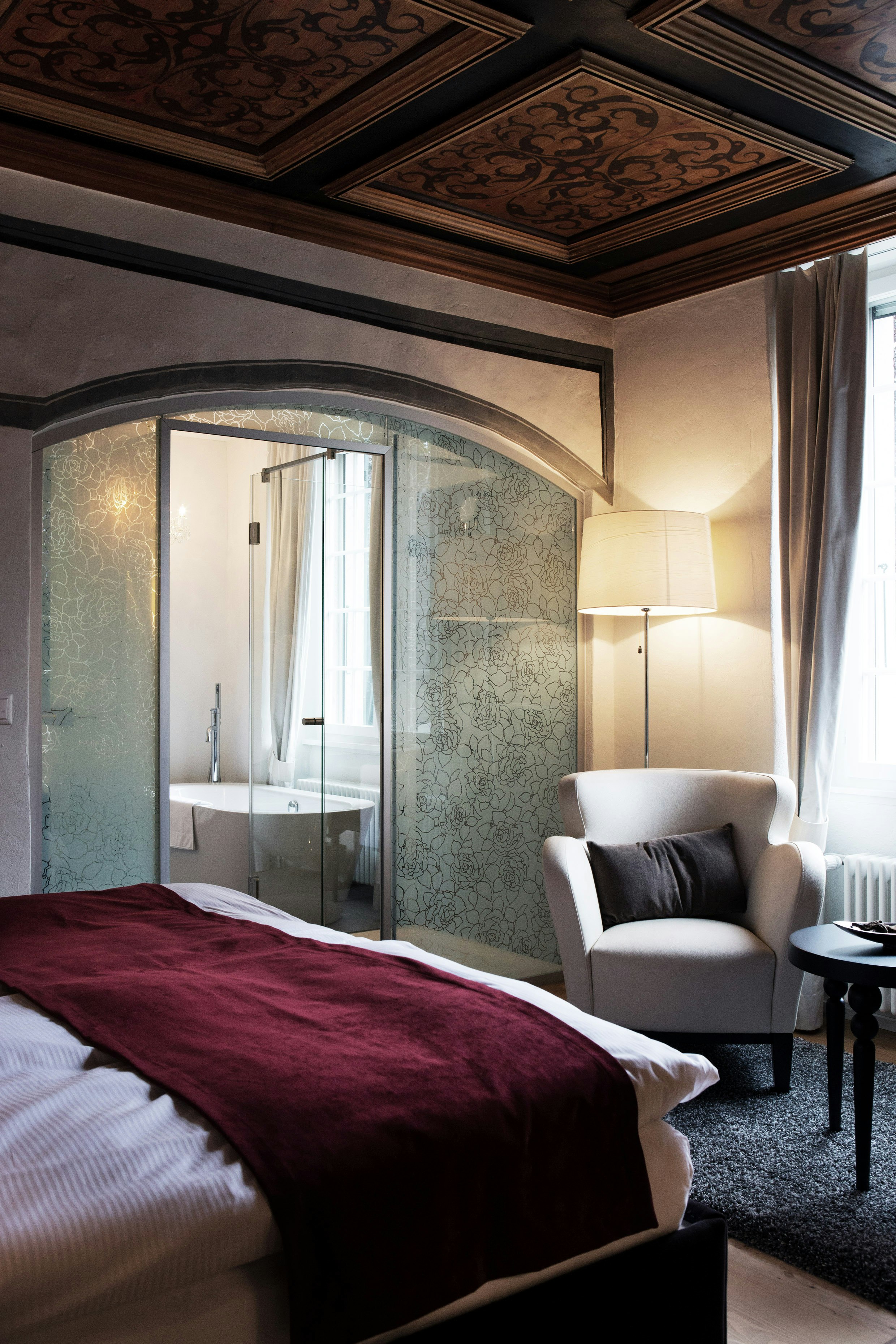 Parkhotel Schloss Hunigen 1/6
