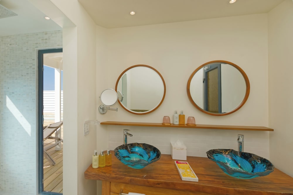 OBLU NATURE Helengeli by SENTIDO 14/119