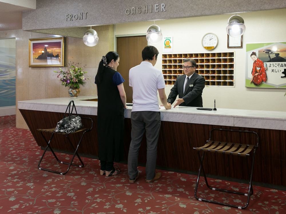 Riverside Hotel Shoei 6/66