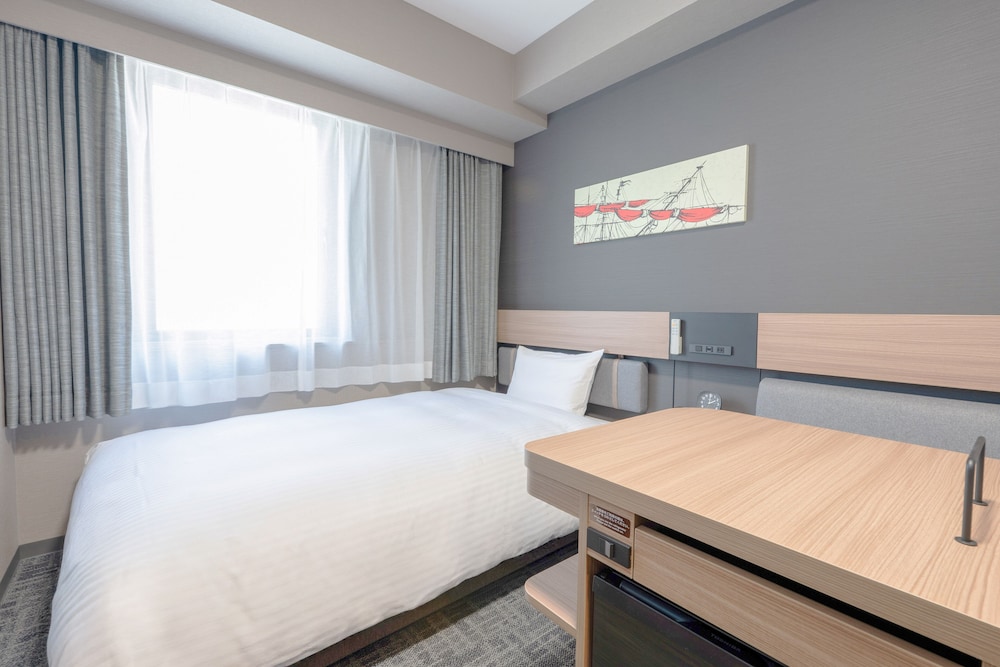 ROOM, SEMI DOUBLE BED, SMOKING