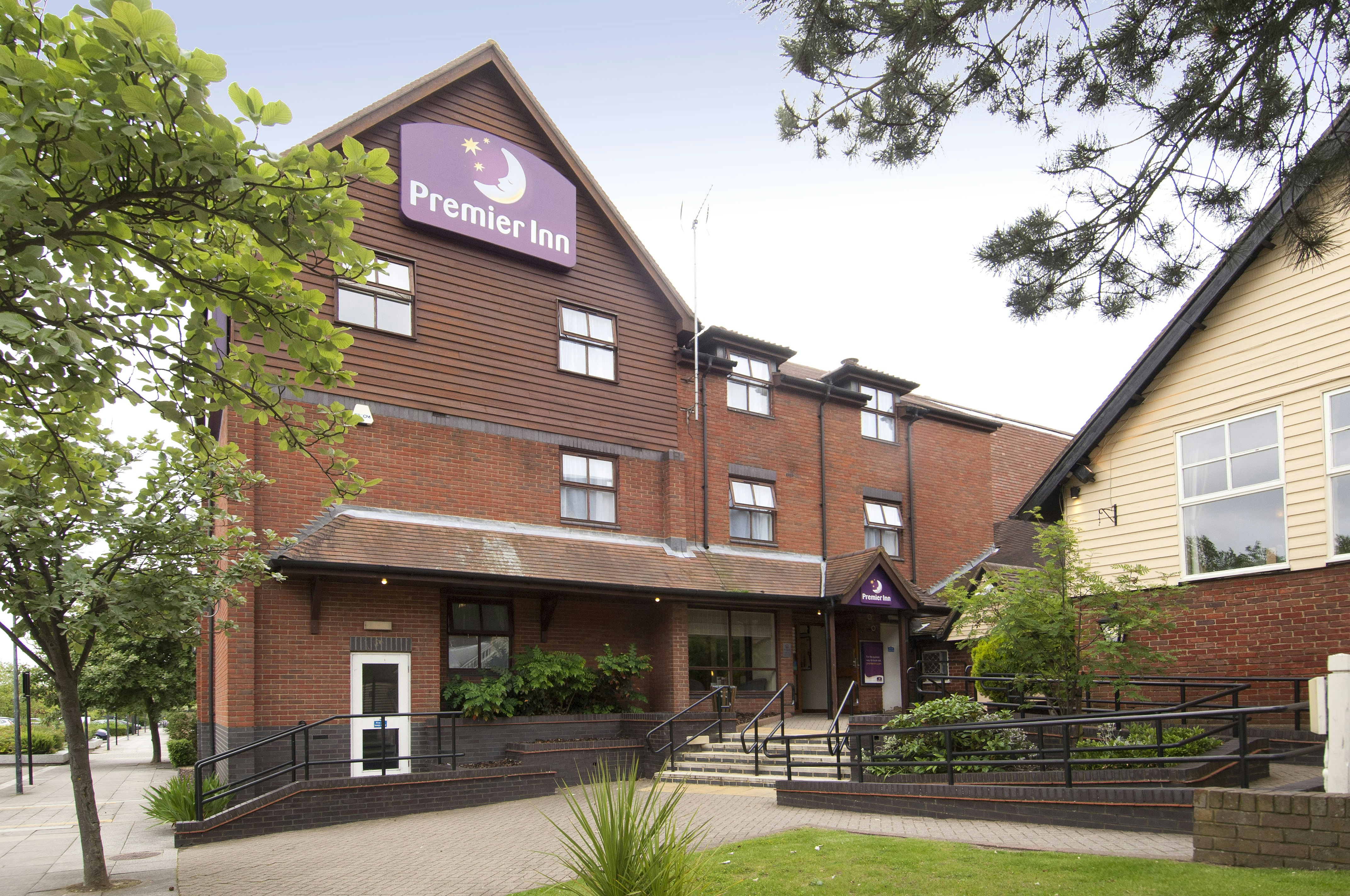 Milton Keynes Central (Xscape) hotel in MILTON KEYNES
