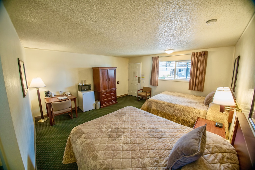 Gateway Inn 33/79