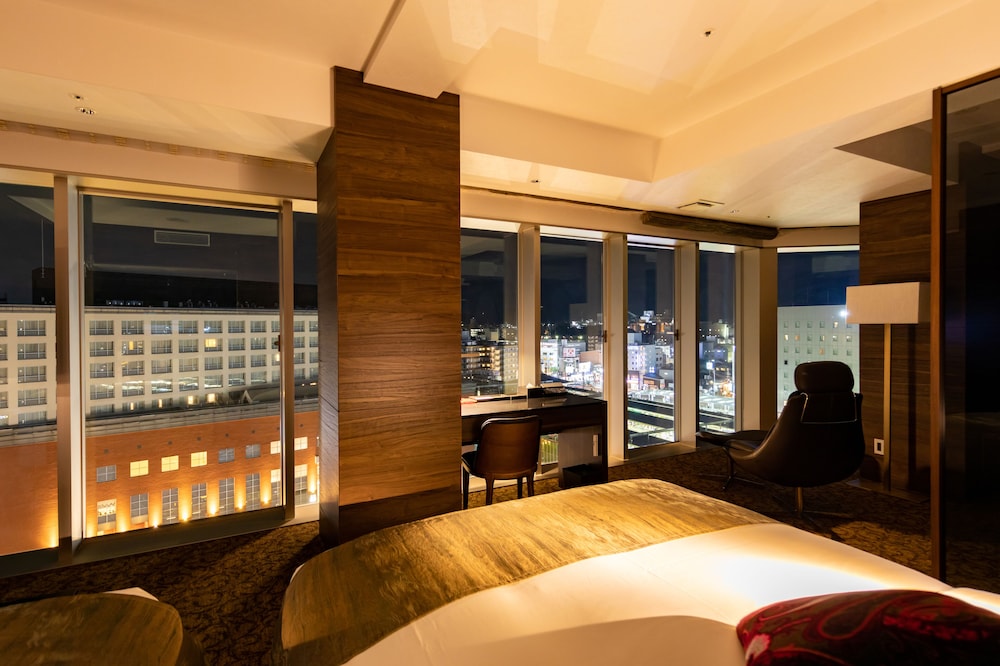 Piazza Hotel Nara 24/50