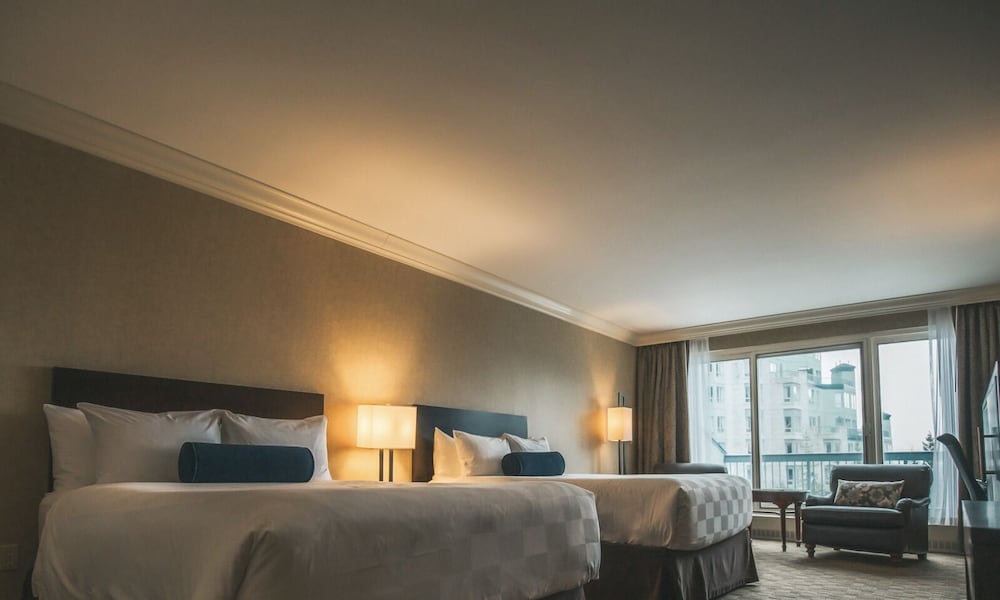 PREMIUM, 2 QUEEN BEDS, FOREST VIEW
