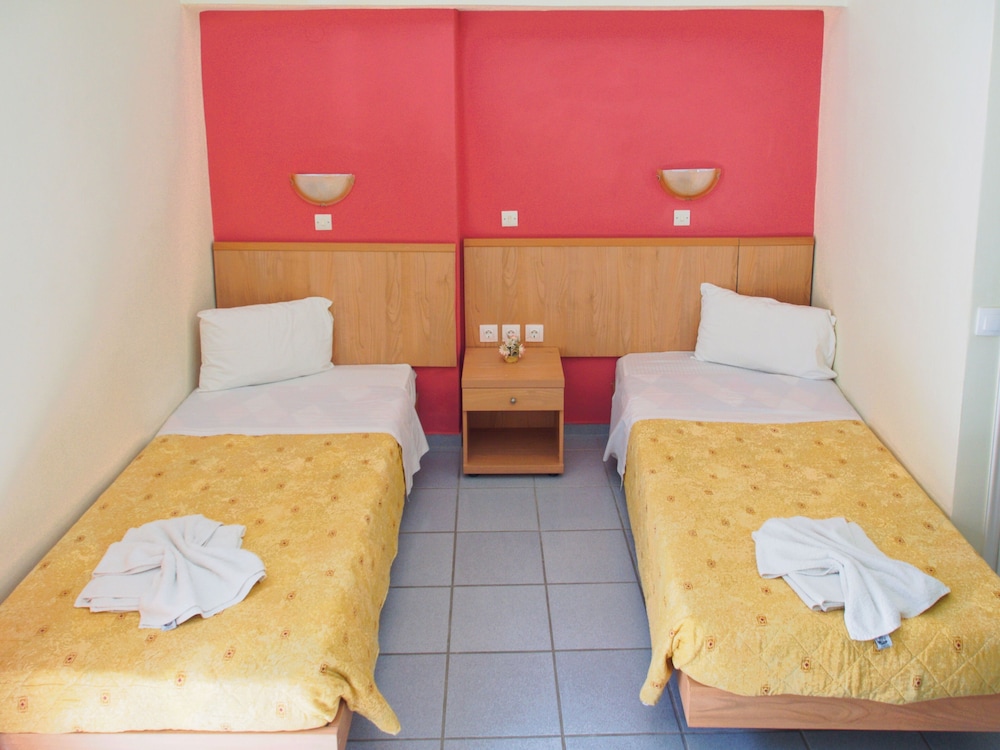 Markos Villas 13/50