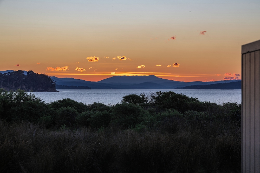 Bruny Island Escapes 64/69