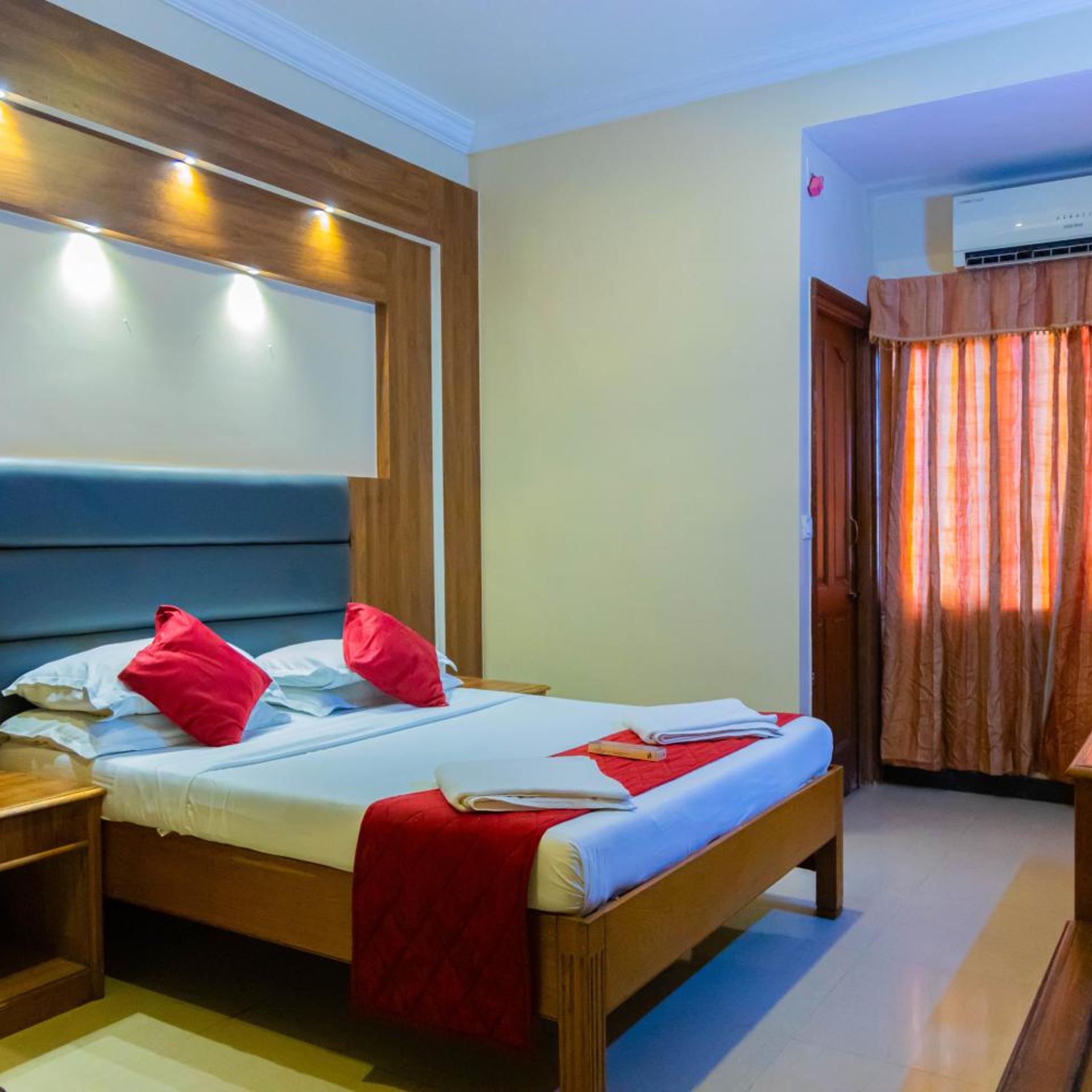 Hotel Chitra Park 5/17