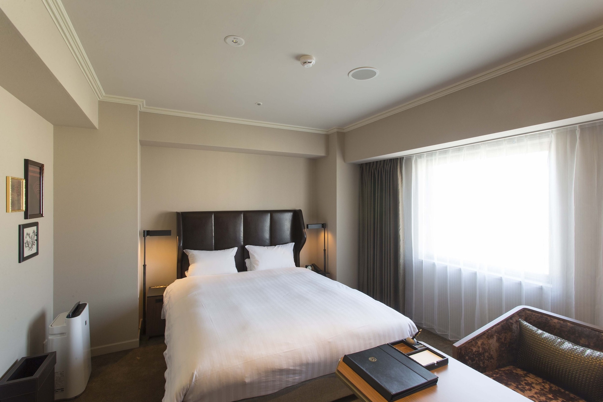 SUPERIOR, DOUBLE BED, CLUB LOUNGE ACCESS