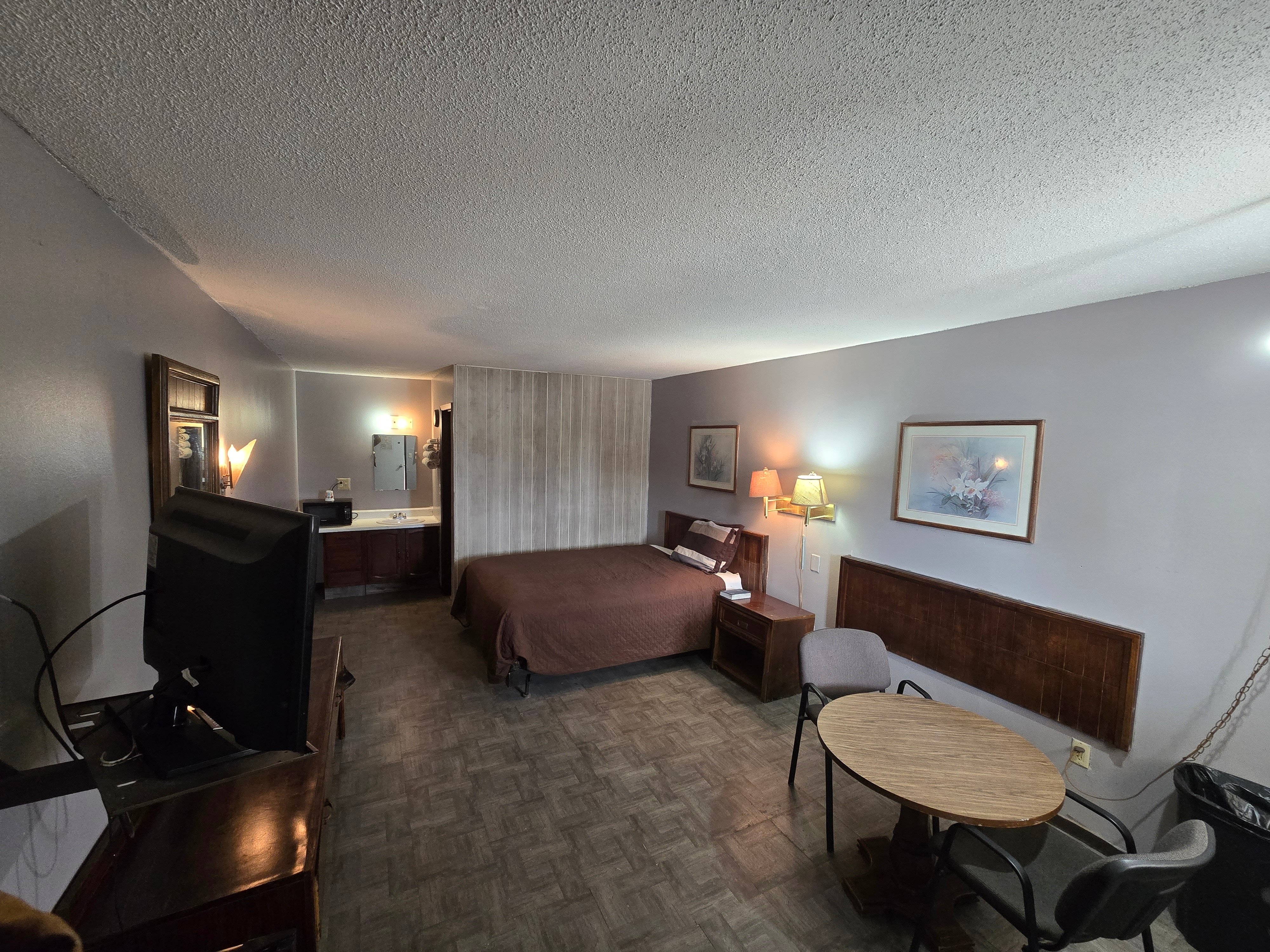OYO Sandman Inn 41/58