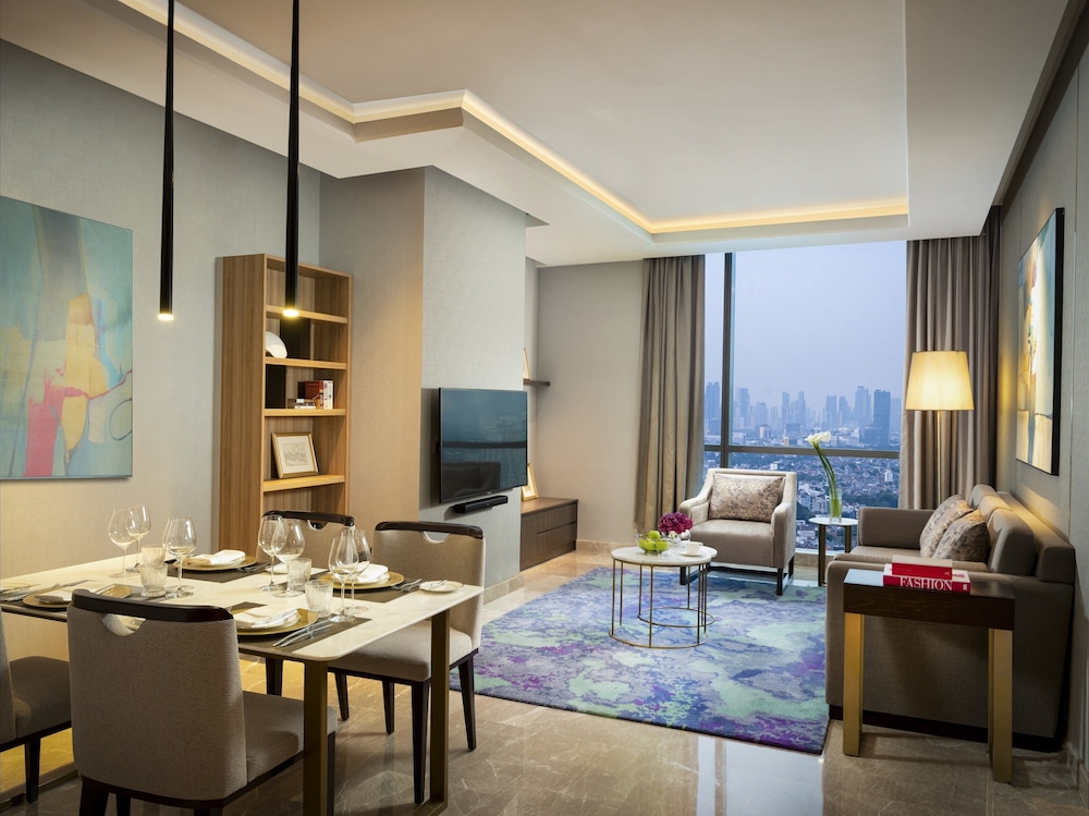 Intercontinental Jakarta Pondok Indah 47/76