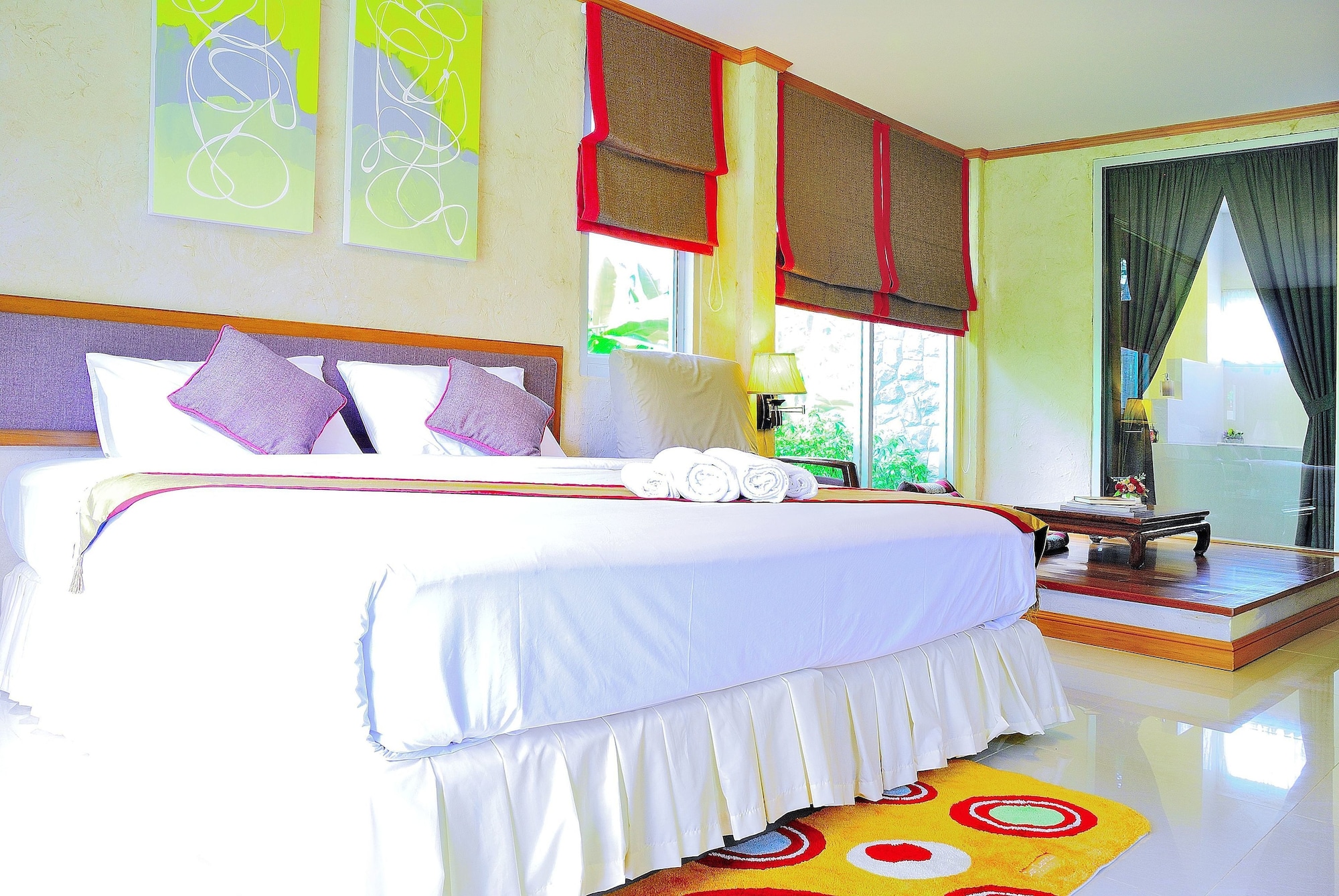 DELUXE, DOUBLE BED, GARDEN VIEW