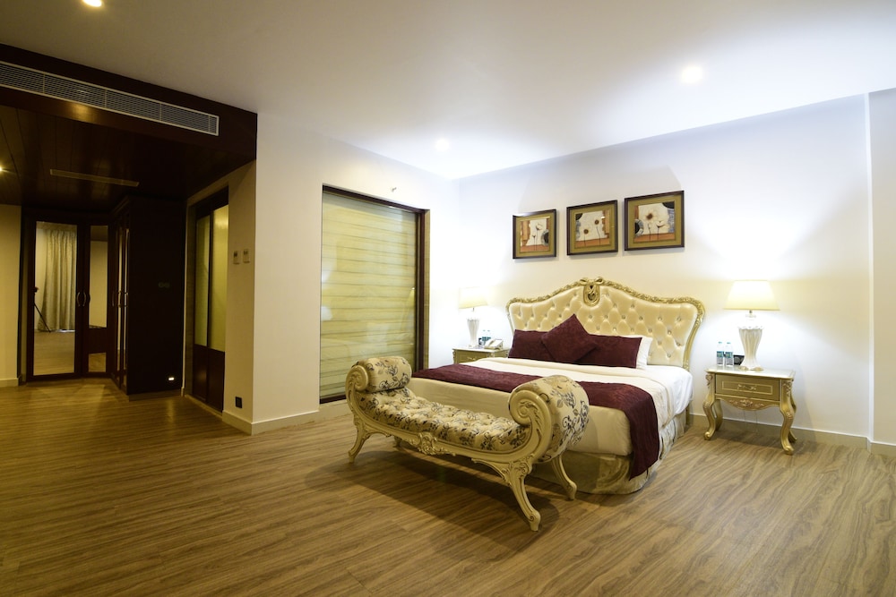 Park Regis Goa 32/69