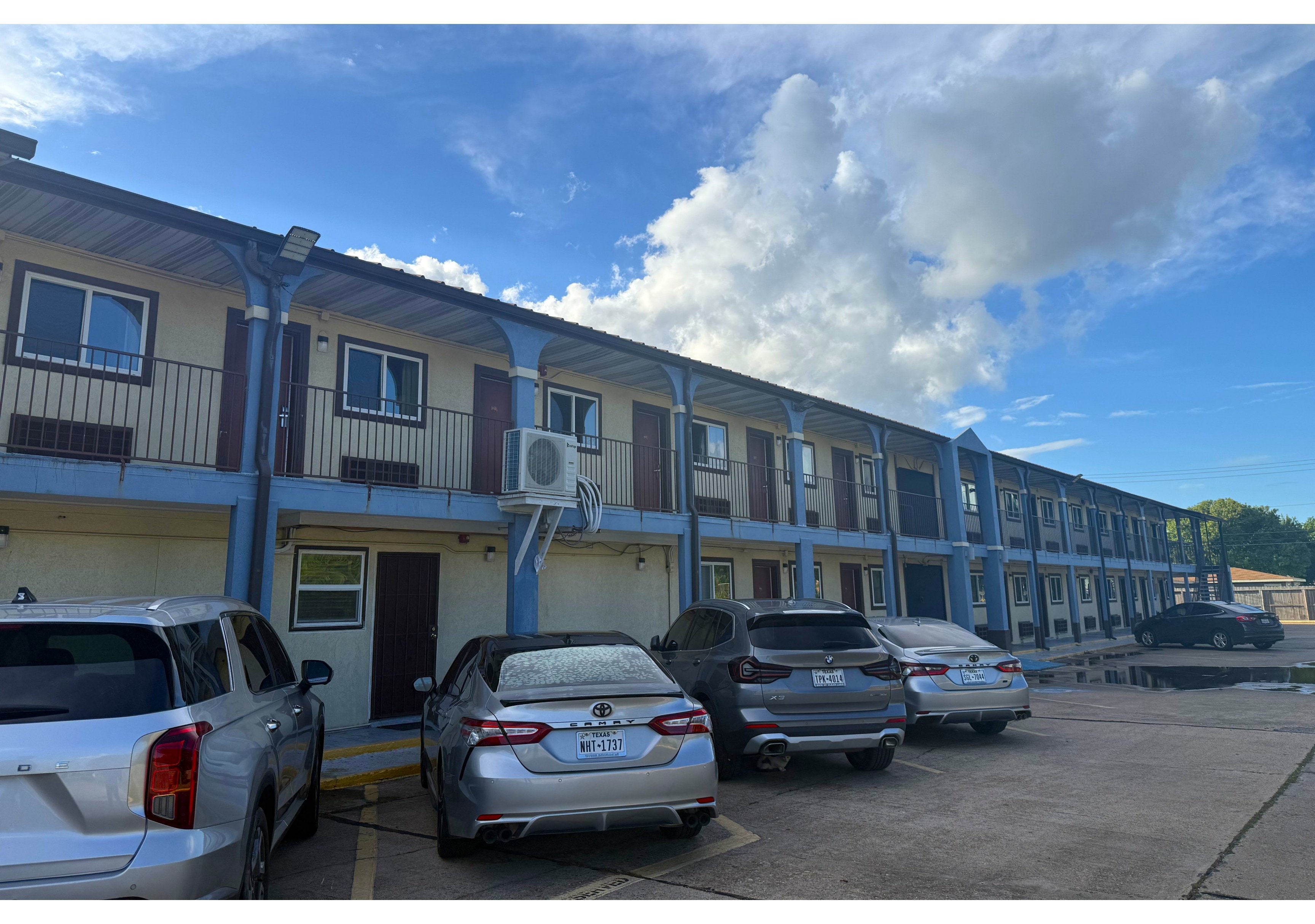Economy Lodge by Hotel O Texas City 38/42